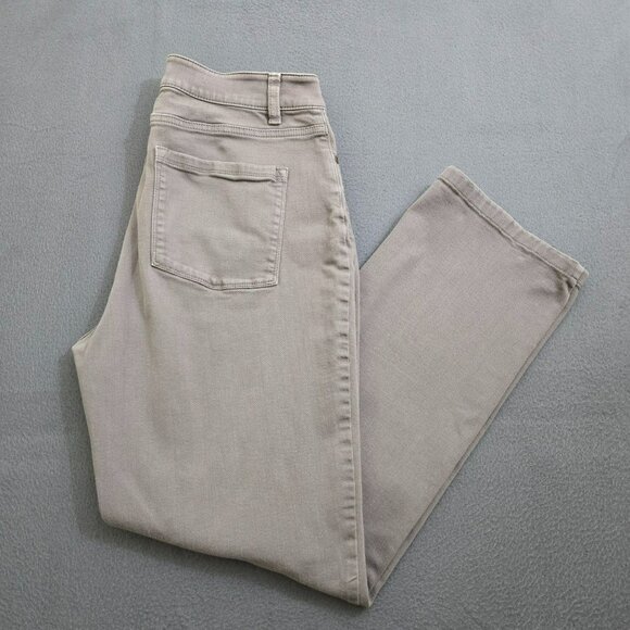L.L. Bean Women 10 Classic Fit Gray Straight Leg Mid Rise Jeans - Picture 2 of 12